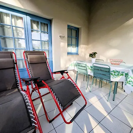 Le Cocon Des Sables Apartment *